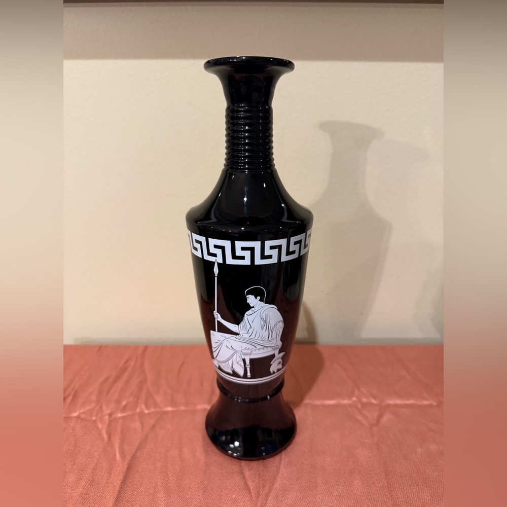 Jim Beam Roman Caesar Grecian Warrior Decanter Bottle D-334 Black 1958